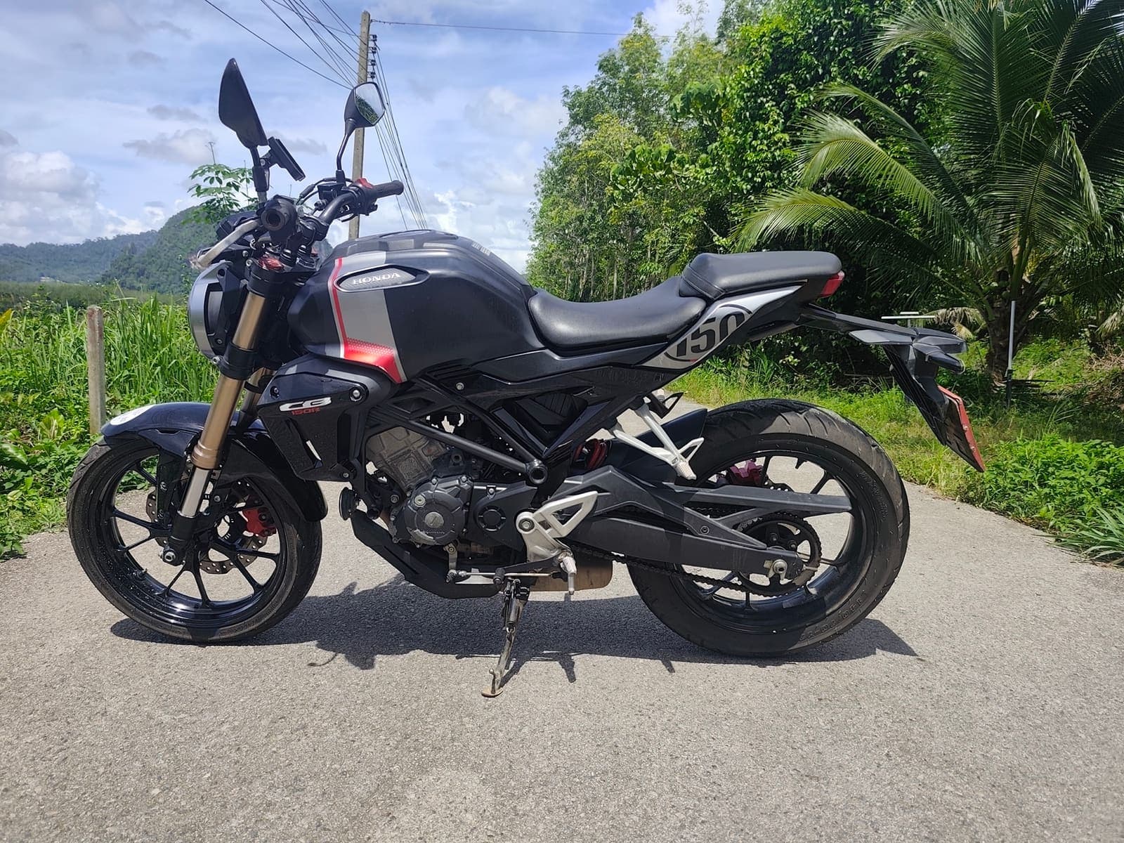 Honda CB150R — motorcycle rental in Krabi