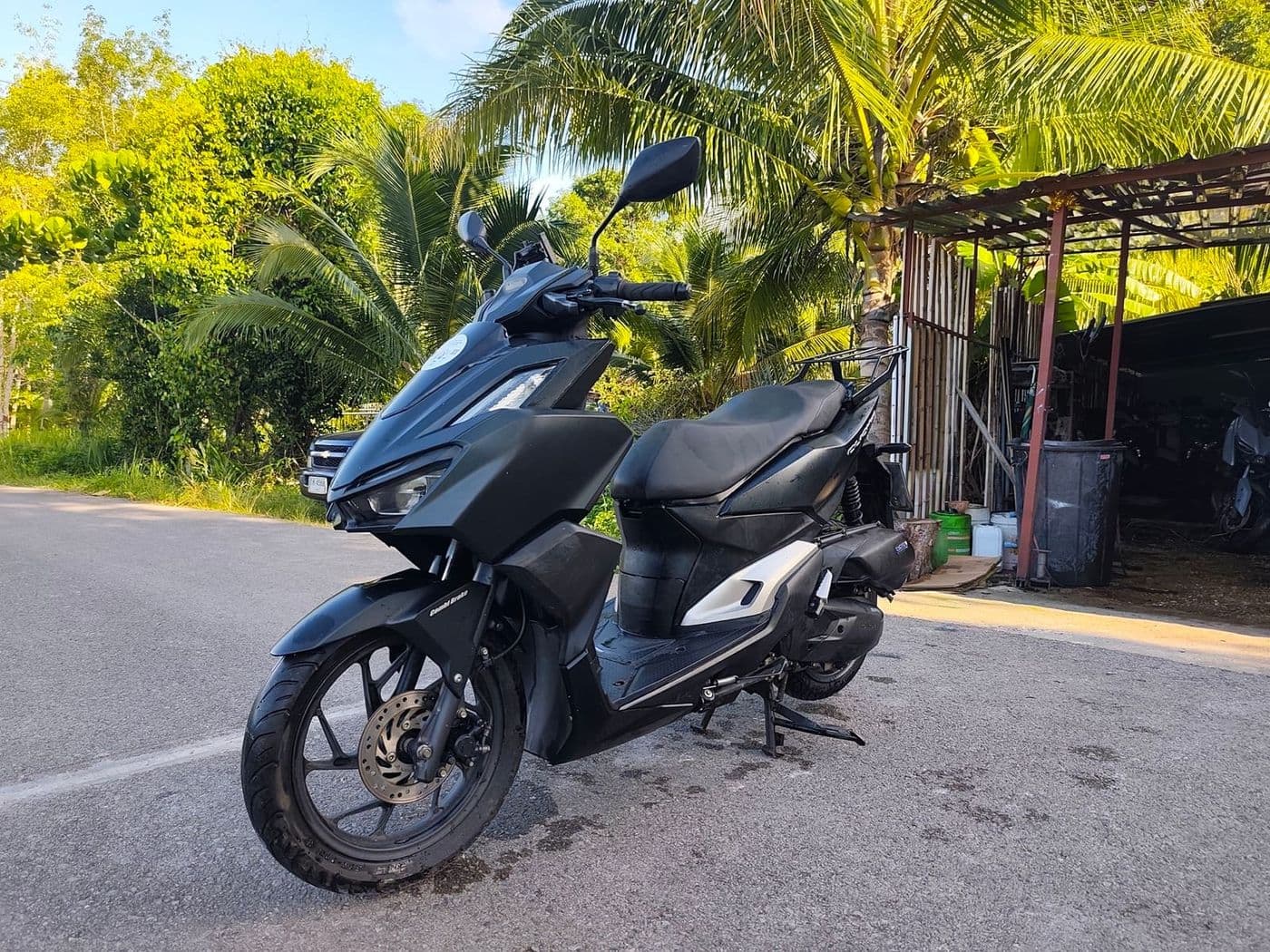 Honda Click 160 powerful scooter for comfortable rides around Krabi